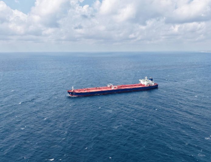 Tanker carrying Russian crude oil arrives at facility in Japan