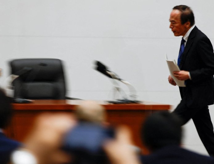 Japan bets on Washington and BOJ for extra punch in yen battle