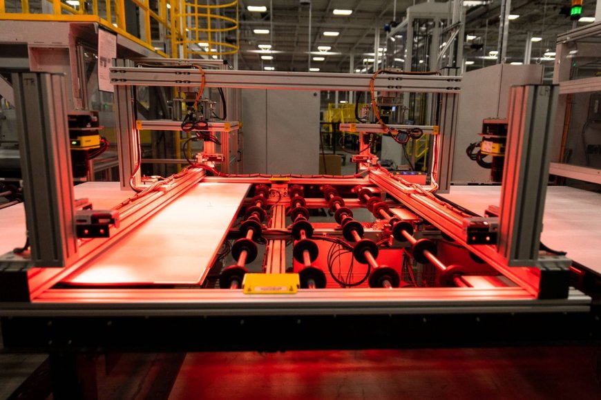 Trump’s crackdown on China-linked solar firms stalls U.S. factory boom