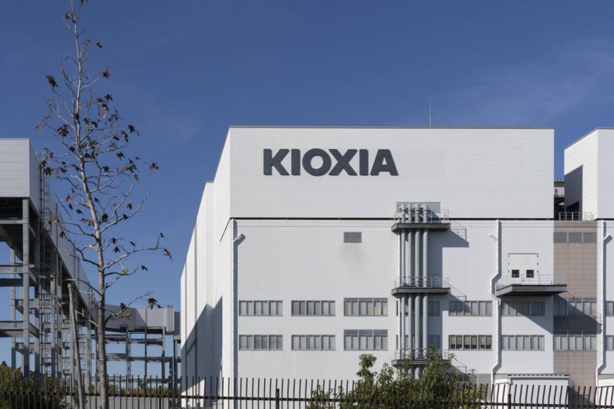Kioxia prepares U.S. shares after riding AI boom to big profit