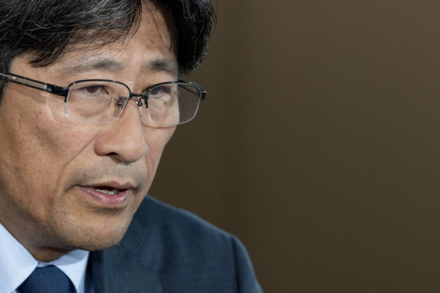 Mizuho CEO floats idea of first outsized BOJ hike since 1990