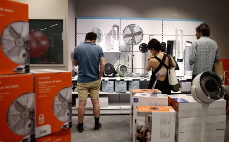 As Europe roasts in a heat wave, Asia’s air-con makers see robust business