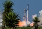 SpaceX conducts first successful Starship test flight since going public