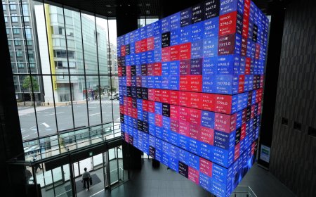 Nikkei briefly dives over 4,100 points in afternoon