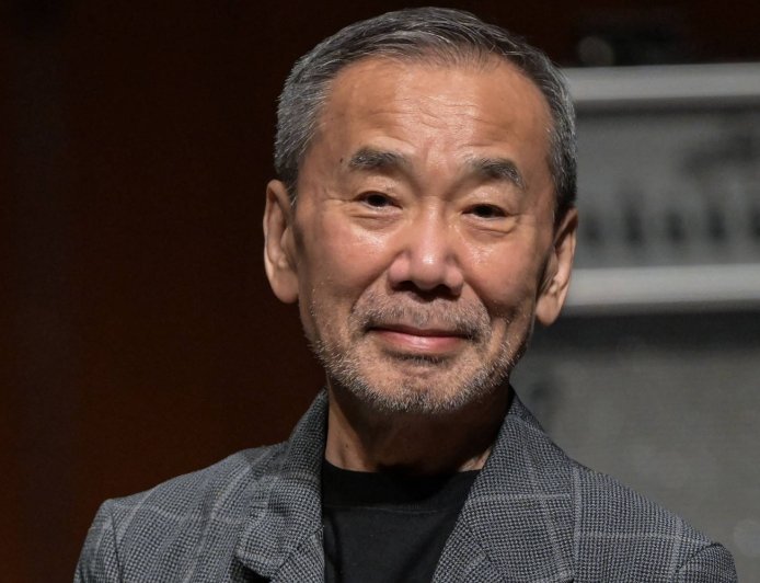 Murakami says his novels are ‘different’ from AI literature
