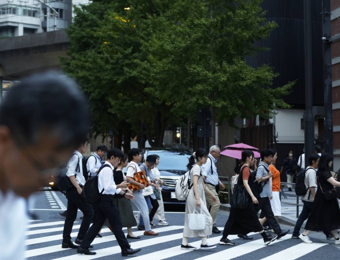 Japan’s top pension fund likely to brush off political pressure