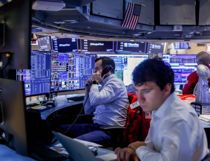 U.S. Federal Reserve’s ‘hawkish hold’ leaves investors lacking clarity