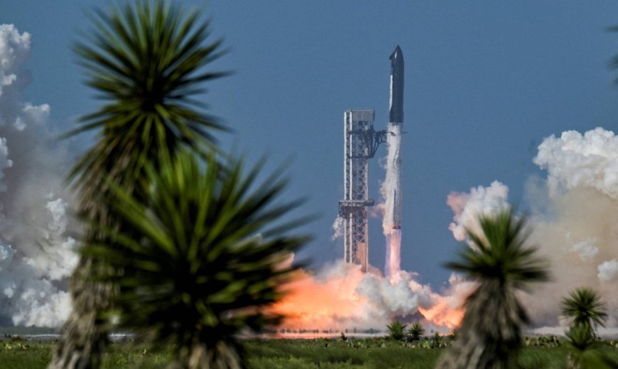 SpaceX conducts first successful Starship test flight since going public