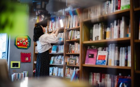 Etc.books: A lone bookstore in Tokyo pushes against sexism