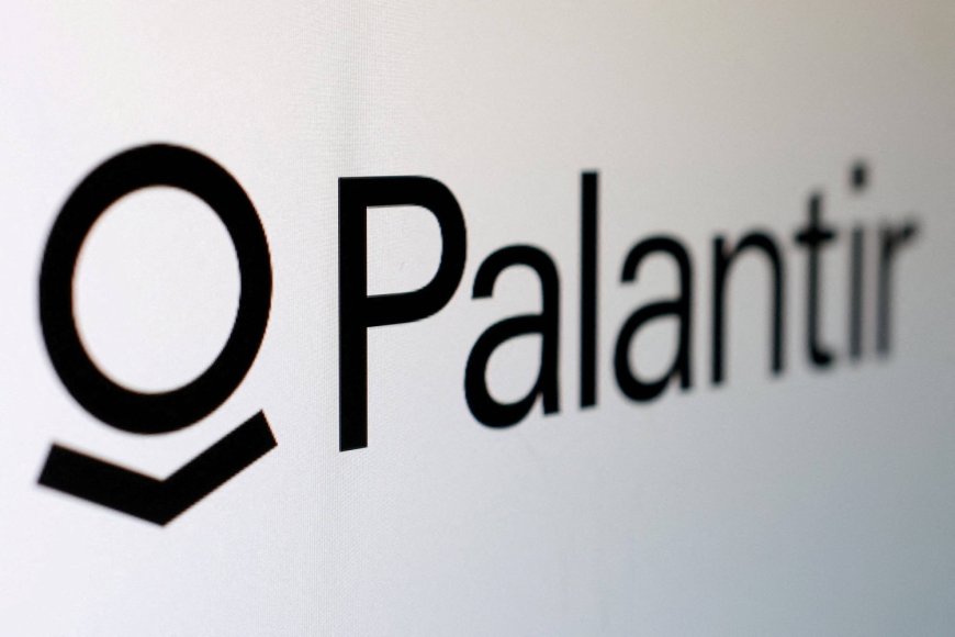 Palantir lifts outlook after ‘otherworldly’ commercial sales