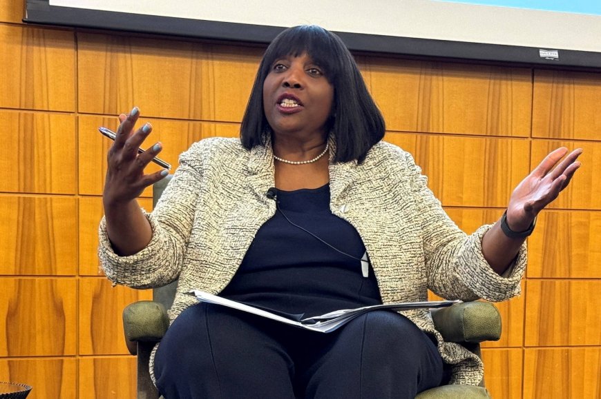 Trump renews effort to fire Fed Gov. Lisa Cook, continuing attacks on central bank