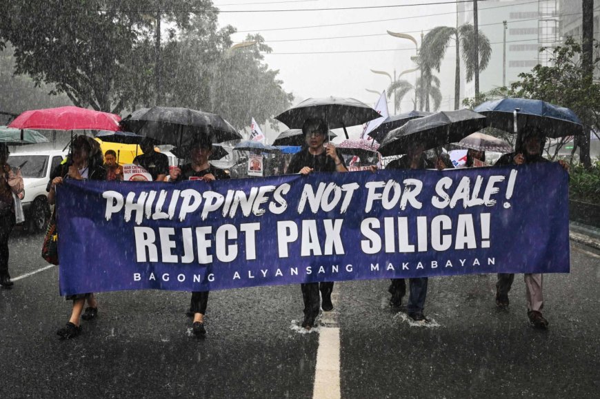 U.S. to tell partners they must pick sides in AI race with China 