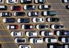 Japanese carmakers brace for profit hit after yen strengthens