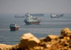 Hormuz oil shipments hit six-month high, U.S. military commander says