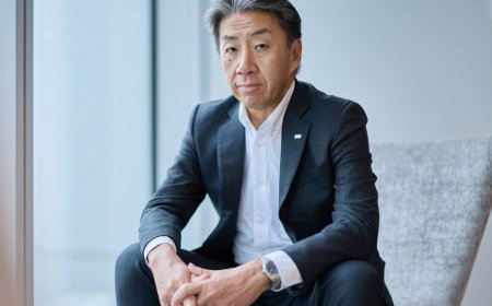 Kioxia dismisses SK Hynix tie-up and vows to ease chip price rises