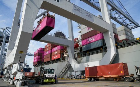 U.S. and China discuss cutting some tariffs as leaders prepare to meet