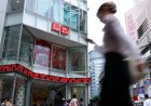 Uniqlo scraps price hike on $2 socks after shopper outcry