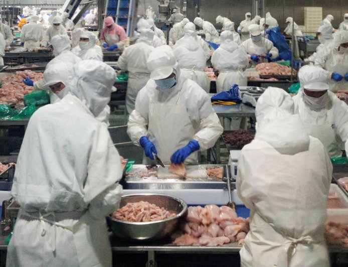 This Chinese export boom really has legs — and wings