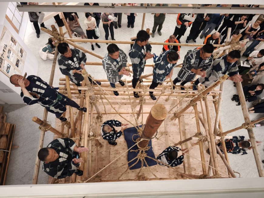 In Maebashi, the city-making is the art