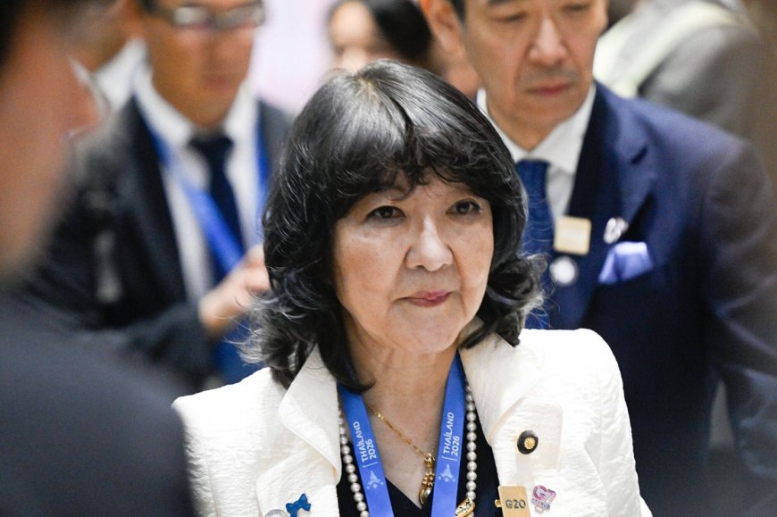 Japan, South Korea agree to extend $10 billion currency swap arrangement