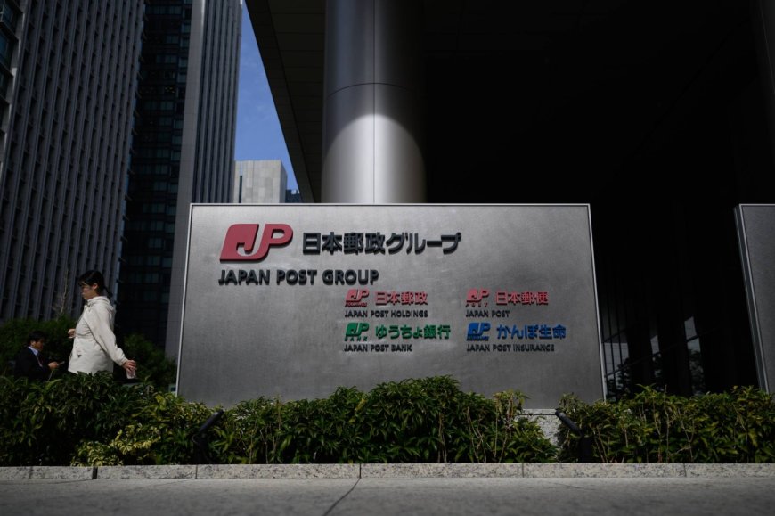 Japan life insurers’ bond-buying plans set to support JGBs
