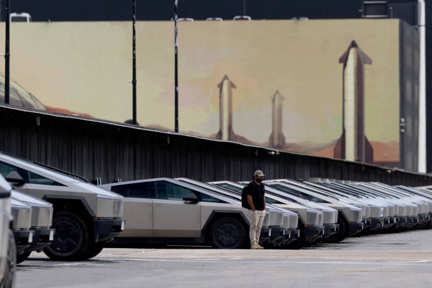 Musk wants to merge SpaceX and Tesla: Here’s what to know